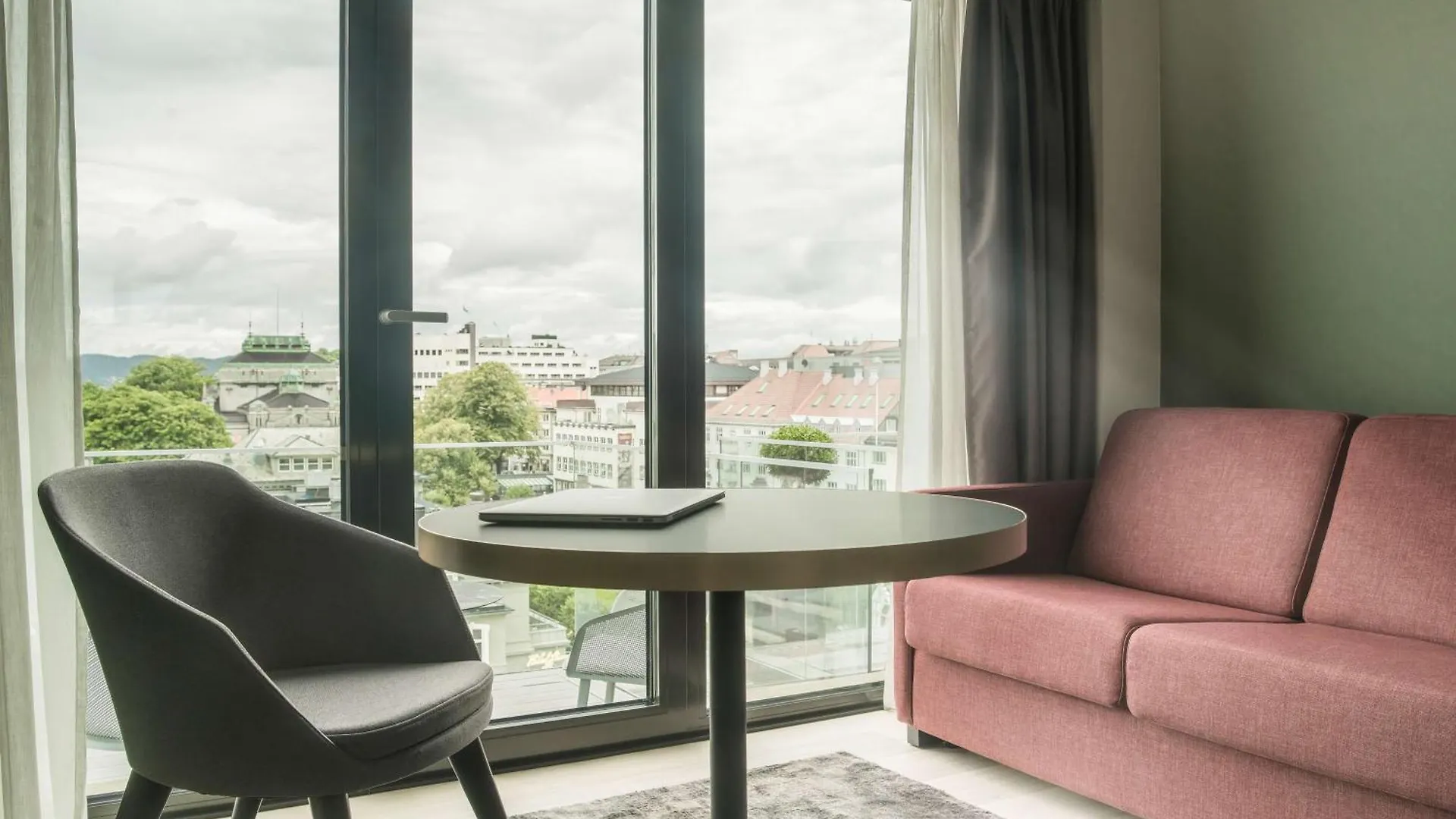 Hotel Norge By Scandic Μπέργκεν 5*,