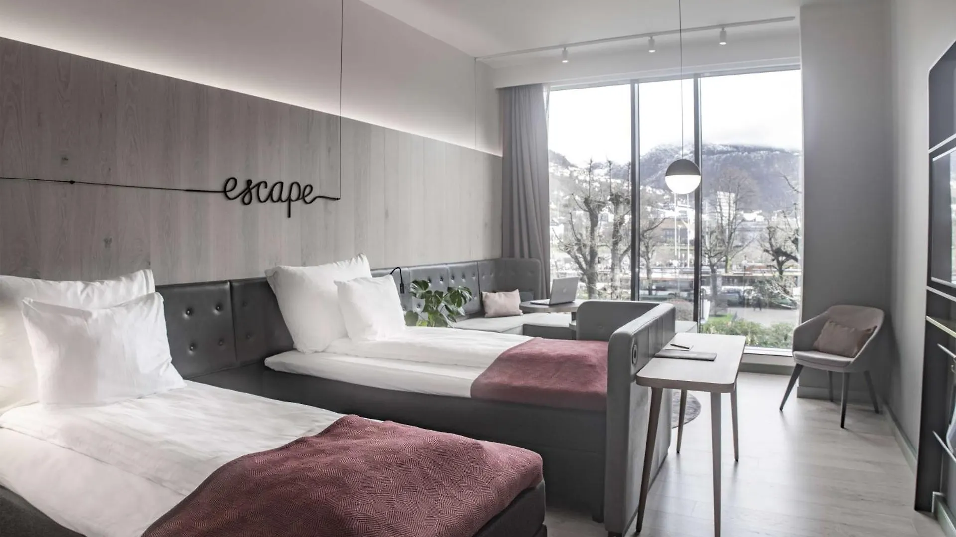 *****  Hotel Norge By Scandic Bergen Norway