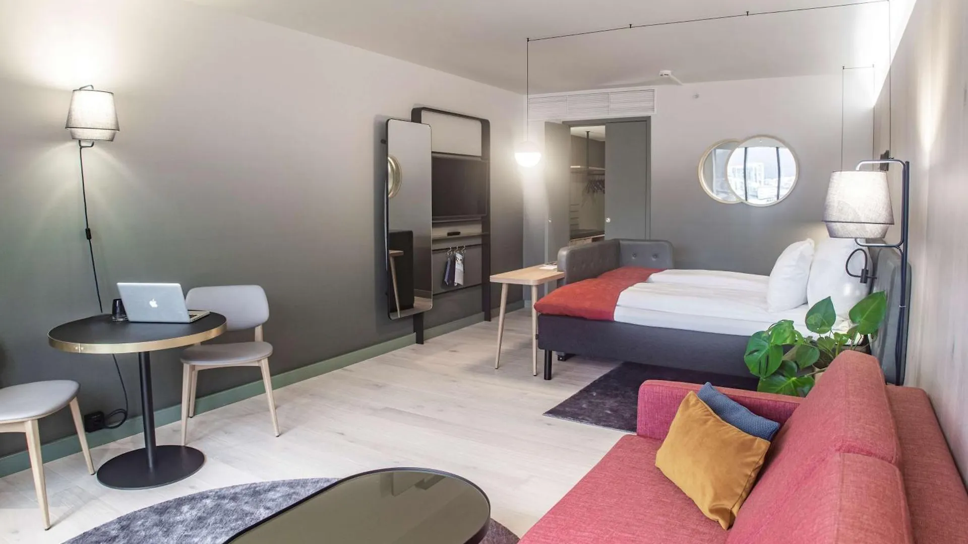 Hotel Norge By Scandic Bergen 5*,